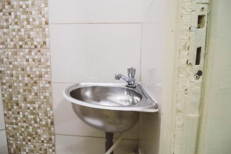 Casa para alugar com 200m², 4 quartos e 2 vagas Casa para alugar com 200m², 4 quartos e 2 vagasBanheiro de serviço
