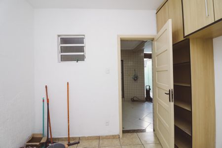 Casa para alugar com 200m², 4 quartos e 2 vagas Casa para alugar com 200m², 4 quartos e 2 vagasQuarto de Serviço