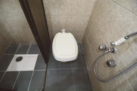 Casa para alugar com 200m², 4 quartos e 2 vagas Casa para alugar com 200m², 4 quartos e 2 vagasBanheiro