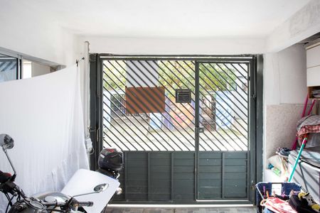 Casa à venda com 90m², 2 quartos e 1 vagaGaragem
