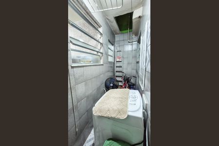 Casa à venda com 42m², 1 quarto e sem vagaÁrea de Serviço