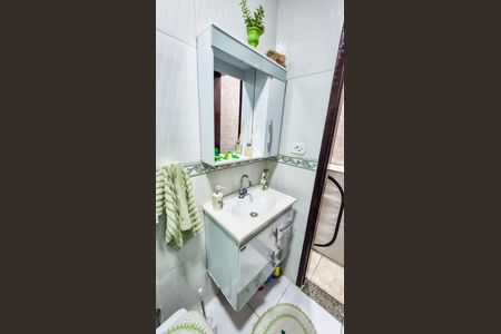 Casa à venda com 42m², 1 quarto e sem vagaBanheiro