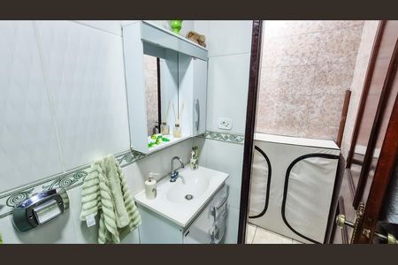 Casa à venda com 42m², 1 quarto e sem vagaBanheiro