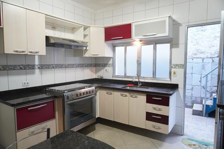 Casa à venda com 3 quartos, 150m² em Guaianases, São Paulo