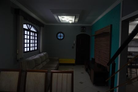 Casa à venda com 3 quartos, 150m² em Guaianases, São Paulo