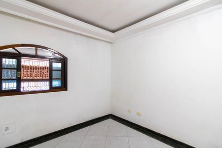 Quarto de casa para alugar com 1 quarto, 2147483647m² em Jardim Rosana, Guarulhos