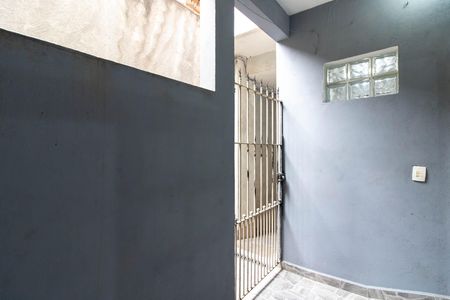 Casa para alugar com 2147483650m², 1 quarto e sem vagaArea de Serviço 
