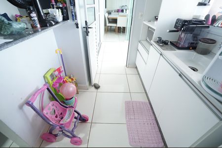 Casa de condomínio à venda com 120m², 3 quartos e 2 vagas