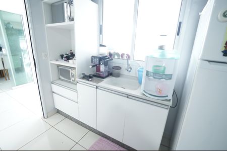 Casa de condomínio à venda com 120m², 3 quartos e 2 vagas