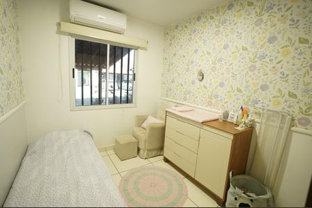Casa de condomínio à venda com 120m², 3 quartos e 2 vagas