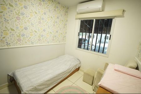 Casa de condomínio à venda com 120m², 3 quartos e 2 vagas