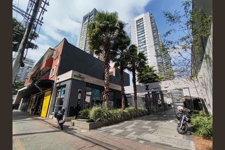 Studio para alugar com 36m², 1 quarto e sem vaga Studio para alugar com 36m², 1 quarto e sem vagaFachada
