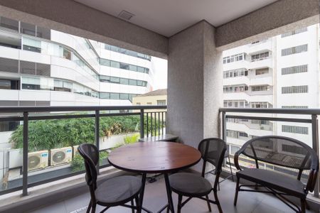 Vista/Varanda de kitnet/studio à venda com 1 quarto, 36m² em Pinheiros, São Paulo