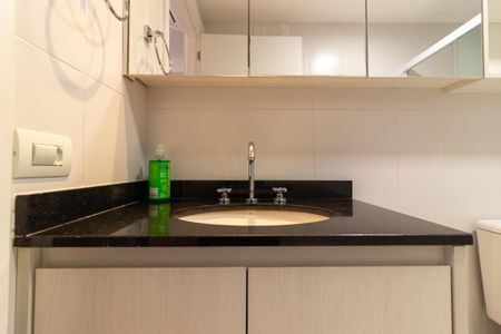 Banheiro de kitnet/studio à venda com 1 quarto, 36m² em Pinheiros, São Paulo
