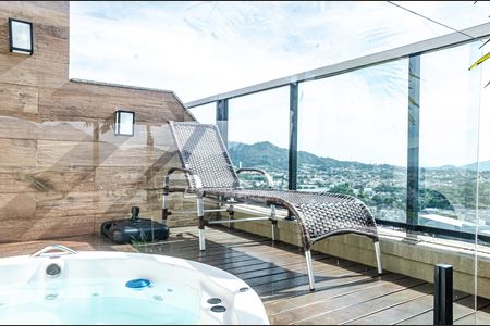 Apartamento à venda com 140m², 3 quartos e 2 vagas