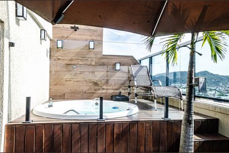 Apartamento à venda com 140m², 3 quartos e 2 vagas