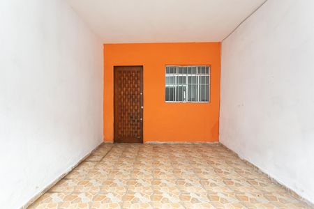 Casa para alugar com 40m², 1 quarto e 1 vaga Casa para alugar com 40m², 1 quarto e 1 vagaGaragem