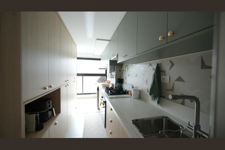 Apartamento à venda com 64m², 3 quartos e 2 vagasCozinha