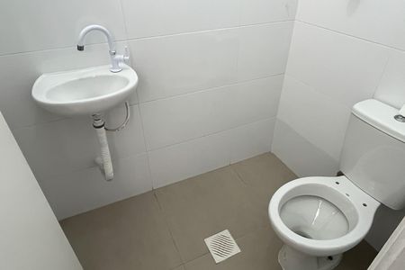 Casa para alugar com 180m², 3 quartos e 1 vagaBanheiro de Serviço