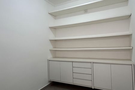 Casa para alugar com 180m², 3 quartos e 1 vagaQuarto de Serviço