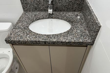 Casa para alugar com 180m², 3 quartos e 1 vagaBanheiro