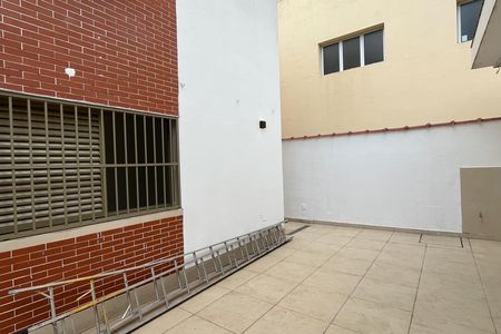 Casa para alugar com 180m², 3 quartos e 1 vagaQuintal