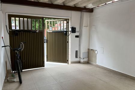 Casa para alugar com 180m², 3 quartos e 1 vagaQuintal