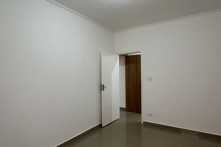 Quarto 1 de casa para alugar com 3 quartos, 180m² em Embaré, Santos