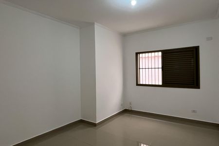 Casa para alugar com 180m², 3 quartos e 1 vagaQuarto 1