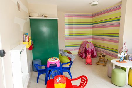 Apartamento à venda com 54m², 2 quartos e 1 vaga Apartamento à venda com 54m², 2 quartos e 1 vagaBrinquedoteca