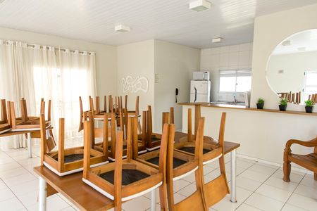Apartamento à venda com 54m², 2 quartos e 1 vaga Apartamento à venda com 54m², 2 quartos e 1 vagaÁrea comum - Salão de festas