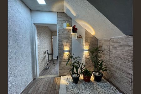 Casa à venda com 125m², 2 quartos e 6 vagasSala