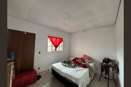 Casa à venda com 125m², 2 quartos e 6 vagasQuarto 2 - Suíte
