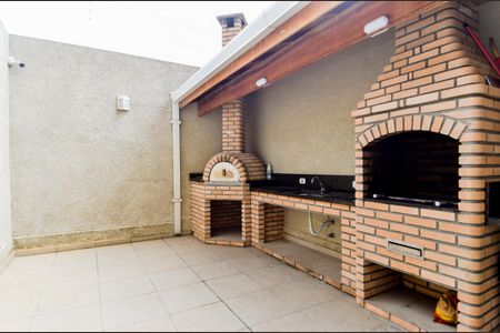 Apartamento para alugar com 57m², 2 quartos e 2 vagasÁrea comum - Churrasqueira