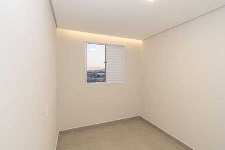 Apartamento para alugar com 47m², 2 quartos e 1 vagaQuarto 2