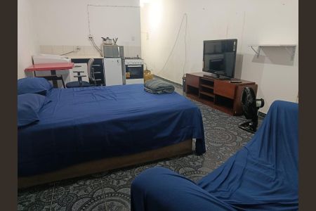 Sala/Quarto de kitnet/studio para alugar com 1 quarto, 34m² em Pinheiros, São Paulo
