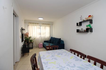 Apartamento à venda com 78m², 3 quartos e 1 vaga Apartamento à venda com 78m², 3 quartos e 1 vagaSala