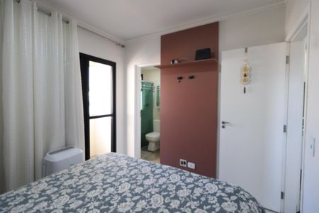 Apartamento à venda com 80m², 3 quartos e 2 vagasQuarto 2 - Suíte