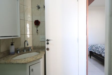 Apartamento à venda com 80m², 3 quartos e 2 vagasBanheiro da Suíte 2