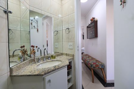 Apartamento à venda com 80m², 3 quartos e 2 vagasBanheiro Social