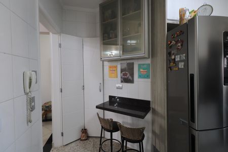 Apartamento à venda com 80m², 3 quartos e 2 vagasCozinha