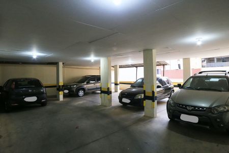Apartamento para alugar com 90m², 2 quartos e 1 vaga Apartamento para alugar com 90m², 2 quartos e 1 vagaGaragem