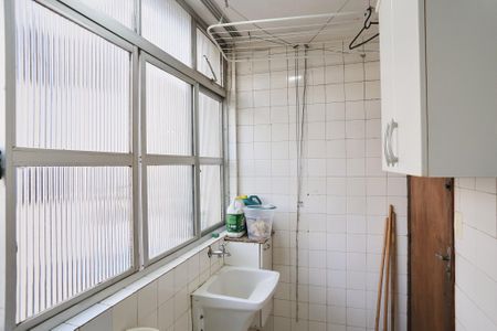 Apartamento para alugar com 90m², 2 quartos e 1 vaga Apartamento para alugar com 90m², 2 quartos e 1 vagaCozinha e Área de Serviço