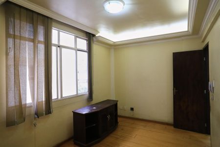 Sala de apartamento para alugar com 2 quartos, 90m² em Silveira, Belo Horizonte
