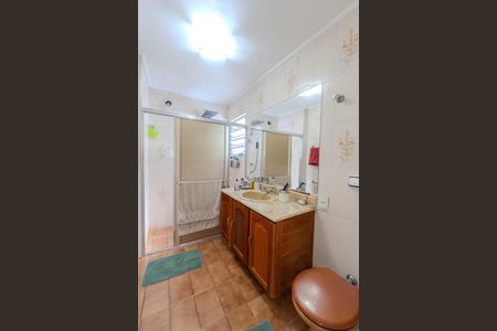Apartamento à venda com 132m², 4 quartos e 1 vaga Apartamento à venda com 132m², 4 quartos e 1 vagaBanheiro 1
