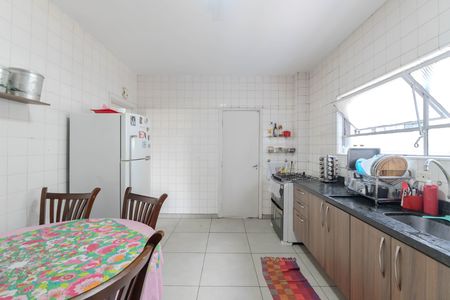 Apartamento à venda com 132m², 4 quartos e 1 vaga Apartamento à venda com 132m², 4 quartos e 1 vagaCozinha