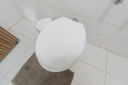 Apartamento à venda com 132m², 4 quartos e 1 vaga Apartamento à venda com 132m², 4 quartos e 1 vagaBanheiro 2
