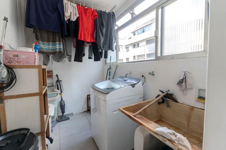 Apartamento à venda com 132m², 4 quartos e 1 vaga Apartamento à venda com 132m², 4 quartos e 1 vagaÁrea de Serviço