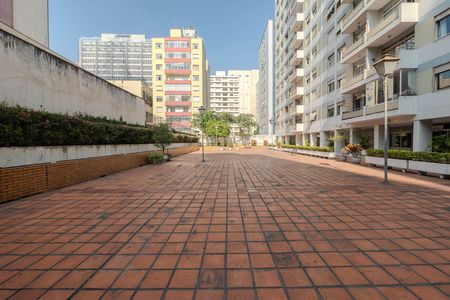 Apartamento à venda com 132m², 4 quartos e 1 vaga Apartamento à venda com 132m², 4 quartos e 1 vagaÁrea comum