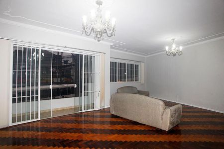 Sala 1 de apartamento para alugar com 3 quartos, 150m² em Petrópolis, Porto Alegre